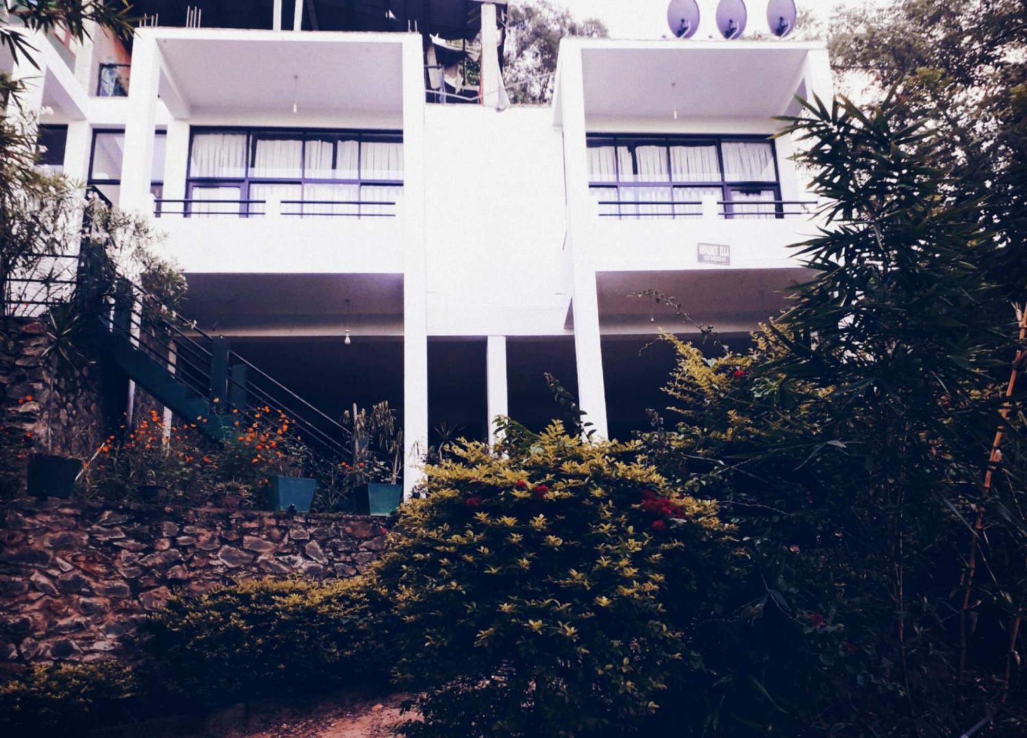Monarch Ella Otel Dış mekan fotoğraf